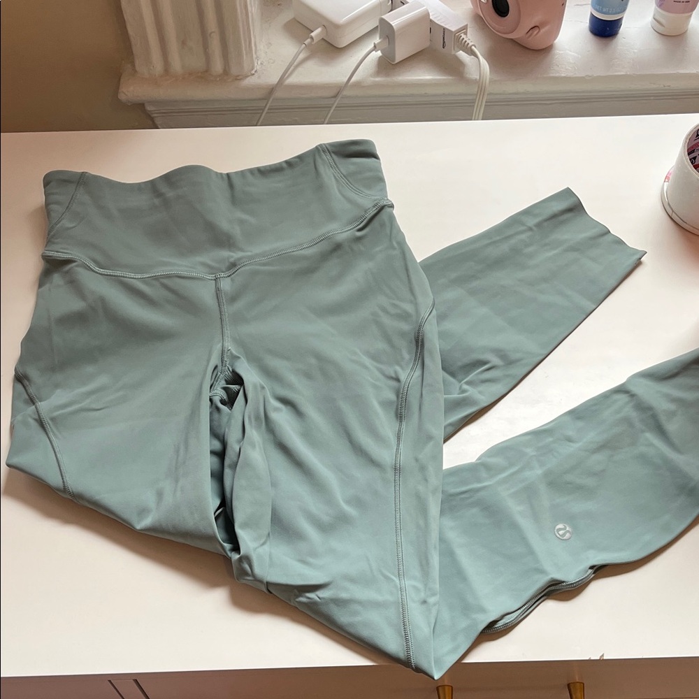 Base pace 25” lululemon leggings